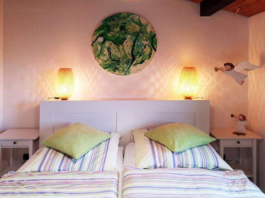 Ferienhaus Lena Im Sauerland Direkt Am Hennesee Мешеде Екстериор снимка